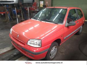 Demontage auto Renault Clio 1990-1998 213947 Demontage auto Renault Clio 1990-1998 213947
