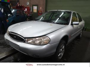 Demontage auto Ford Mondeo 1996-2000 214347