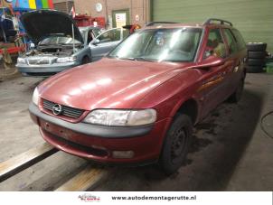 Demontage auto Opel Vectra 1998-1998 214422 Demontage auto Opel Vectra 1998-1998 214422