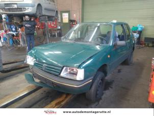 Demontage auto Peugeot 1988-1998 220101 Demontage auto Peugeot 205 1988-1998 220101