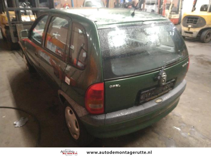 Opel Corsa B 1.2i 16V Sloopvoertuig (1999, Groen)