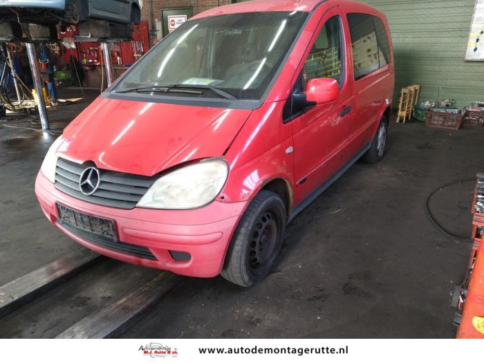 Demontage auto Mercedes 2002-2005 92510 Demontage auto Mercedes Vaneo 2002-2005 92510