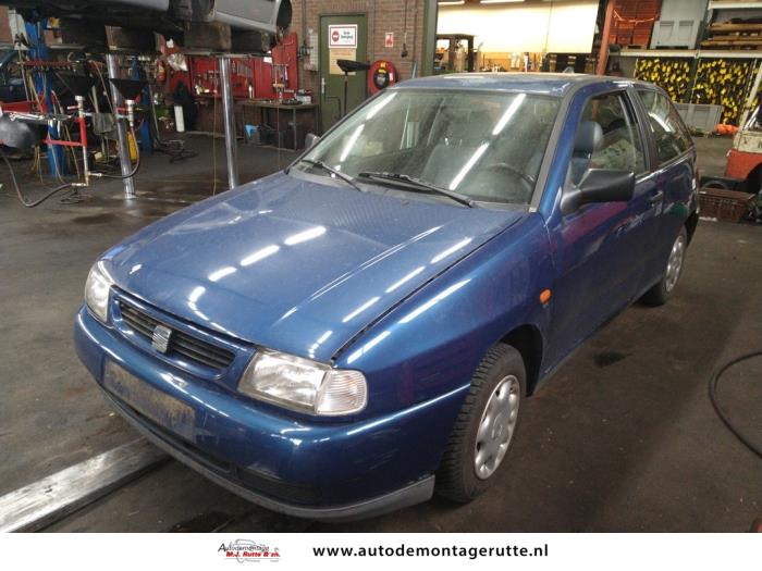 Demontage auto Seat 1995-1999 92620 Demontage auto Seat Ibiza 1995-1999 92620