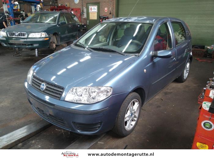 Demontage auto Fiat 1999-2012 92635 Demontage auto Fiat Punto 1999-2012 92635