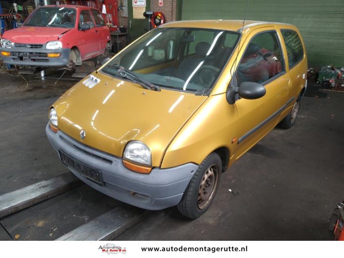 Demontage auto Renault Twingo 1996-1998 92710