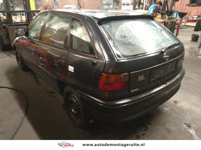 Demontageauto Opel Astra 1995 1998 93306 4