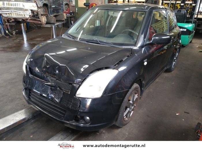 Demontage auto Suzuki 2005-2010 93729 Demontage auto Suzuki Swift 2005-2010 93729