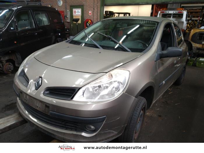 Demontage auto Renault 2005-2014 94758 Demontage auto Renault Clio 2005-2014 94758