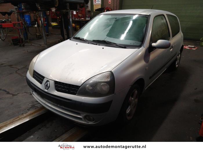 Demontage auto Renault 2001-2009 94939 Demontage auto Renault Clio 2001-2009 94939