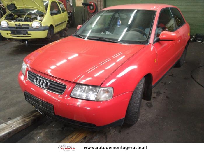 Audi A3 1.9 TDI 110 Sloopvoertuig (1998, Rood)