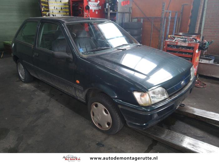 Ford Fiesta 3 1.3 i,Classic Sloopvoertuig (1995, Groen)