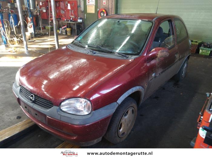 Opel Corsa B 1.2i 16V Sloopvoertuig (1999, Rood)