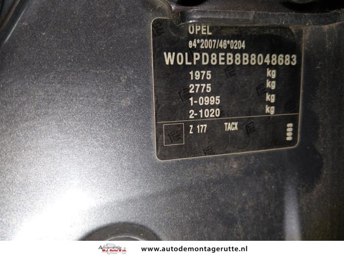 Opel Astra J Sports Tourer 1.4 16V ecoFLEX Sloopvoertuig (2011, Zilvergrijs)