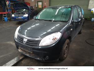 Dacia Sandero I 1.2 16V  (Sloop)
