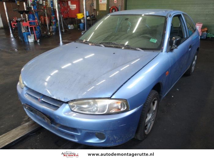 Mitsubishi Colt (V106161)