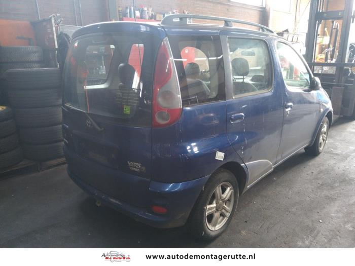 Toyota Yaris Verso 1.3 16V Sloopvoertuig (2000, Blauw)