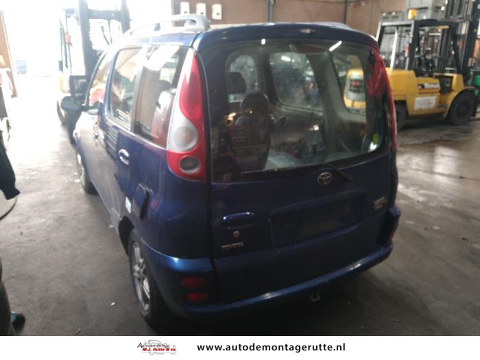 Toyota Yaris Verso 1.3 16V Sloopvoertuig (2000, Blauw)