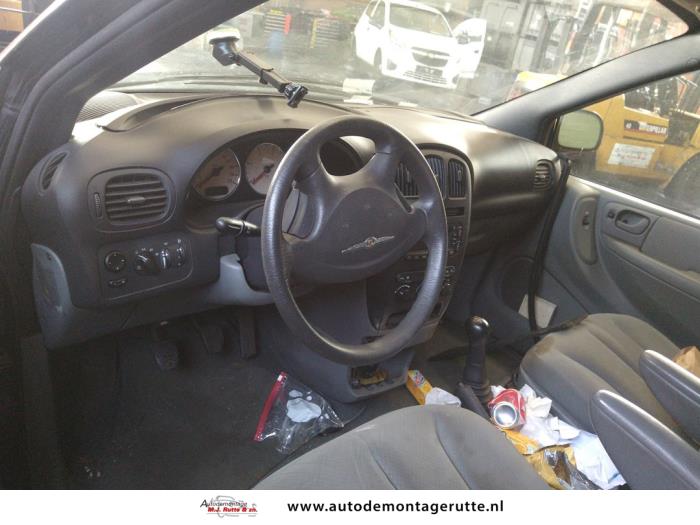 Chrysler Voyager/Grand Voyager 2.5 CRD 16V Sloopvoertuig (2008, Graniet)