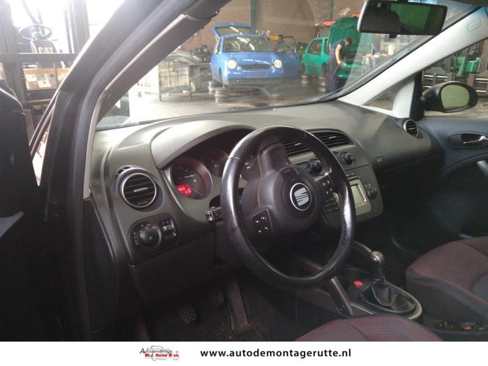 Seat Altea 2.0 FSI 16V Sloopvoertuig (2005, Zwart)