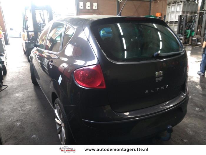 Seat Altea 2.0 FSI 16V Sloopvoertuig (2005, Zwart)