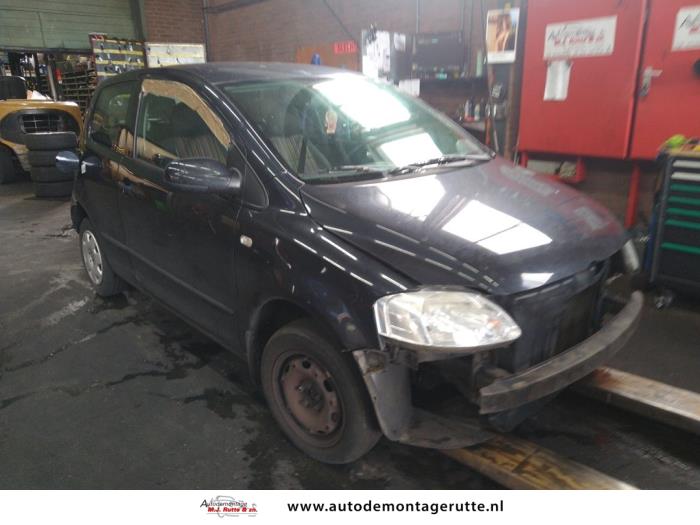 Volkswagen Fox 1.2 Sloopvoertuig (2005, Zwart)