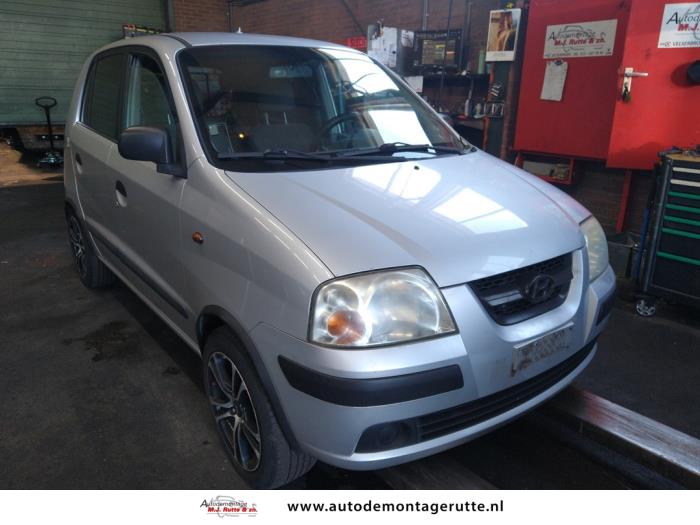 Hyundai Atos 1.1 12V Sloopvoertuig (2005, Grijs)
