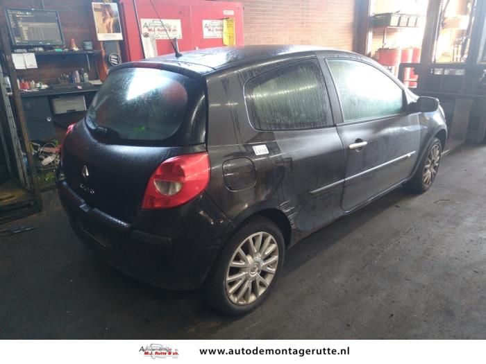 Renault Clio III 1.2 16V 75 Sloopvoertuig (2009, Zwart)