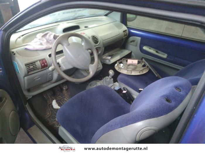 Renault Twingo 1.2 16V Sloopvoertuig (2004)