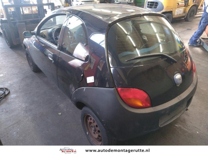 Ford Ka I 1.3i Sloopvoertuig (2006, Zwart)