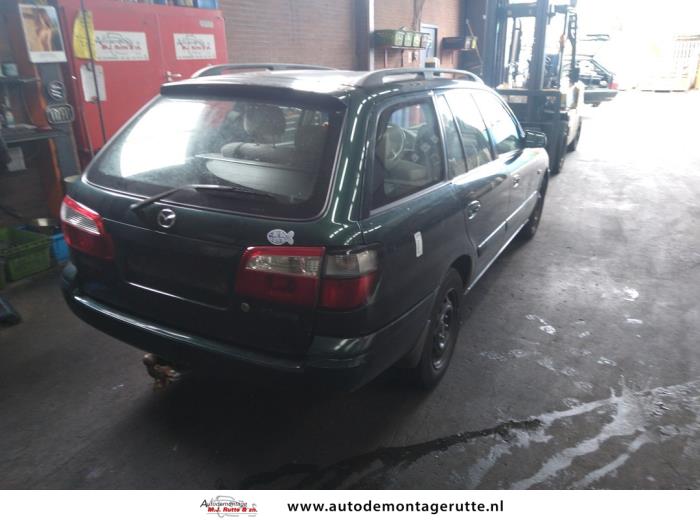 Mazda 626 2.0i 16V GLX Sloopvoertuig (2000, Groen)