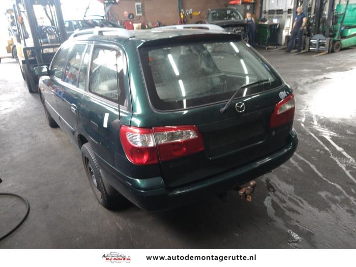 Mazda 626 2.0i 16V GLX Sloopvoertuig (2000, Groen)