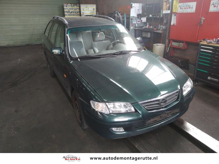 Mazda 626 2.0i 16V GLX Sloopvoertuig (2000, Groen)