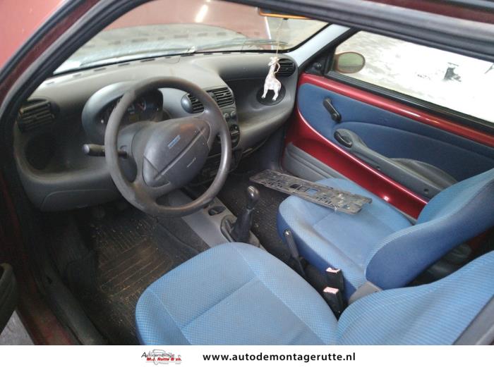Fiat Seicento 1.1 MPI S,SX,Sporting Sloopvoertuig (2002, Rood)