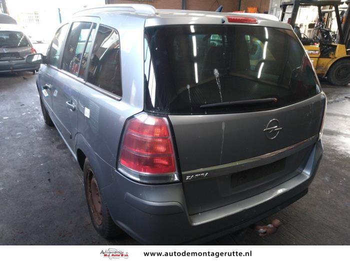Opel Zafira 1.8 16V Ecotec Sloopvoertuig (2007, Grijs)