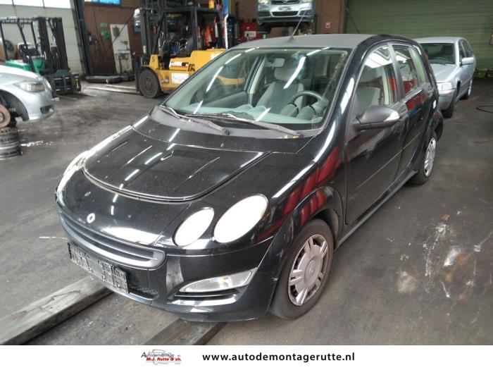 Smart Forfour 1.0 12V Sloopvoertuig (2005, Zwart)