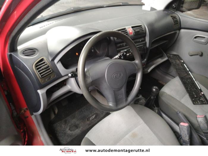 Kia Picanto 1.0 12V Sloopvoertuig (2005, Rood)