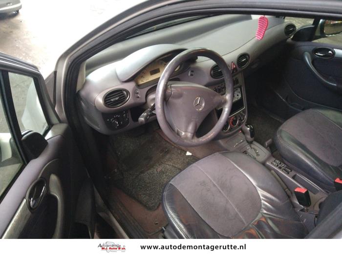 Mercedes A 1.6 A-160 Sloopvoertuig (2001, Grijs)