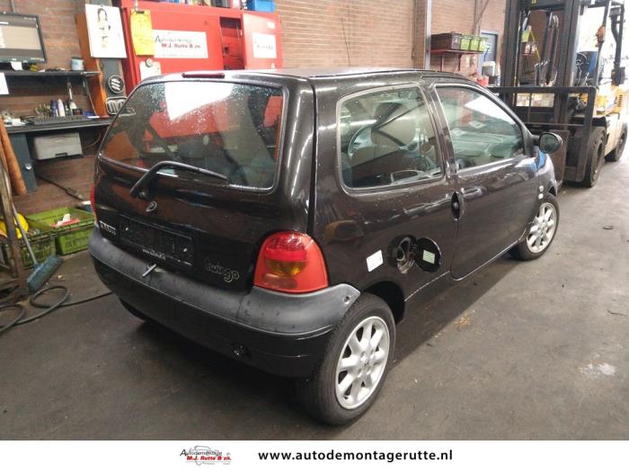 Renault Twingo 1.2 16V Sloopvoertuig (2004, Zwart)