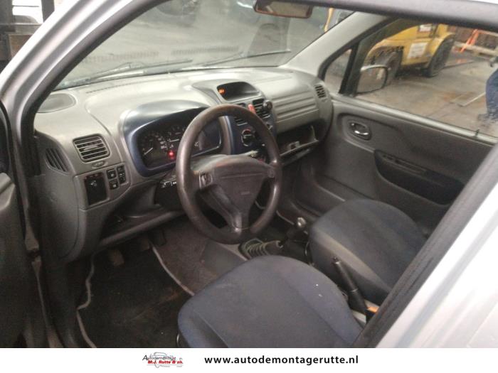 Suzuki Wagon-R+ 1.3 16V Sloopvoertuig (2003, Grijs)
