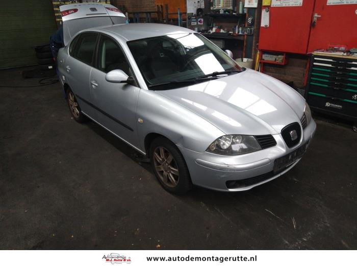 Seat Cordoba 1.4 16V Sloopvoertuig (2006, Grijs)