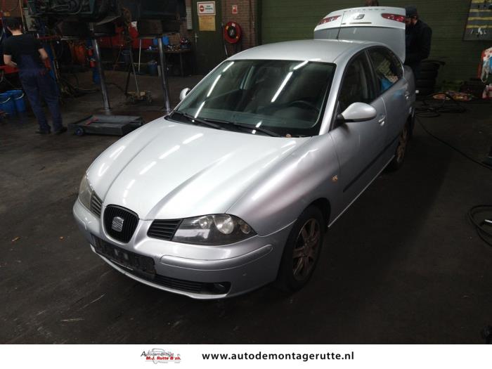 Seat Cordoba 1.4 16V Sloopvoertuig (2006, Grijs)