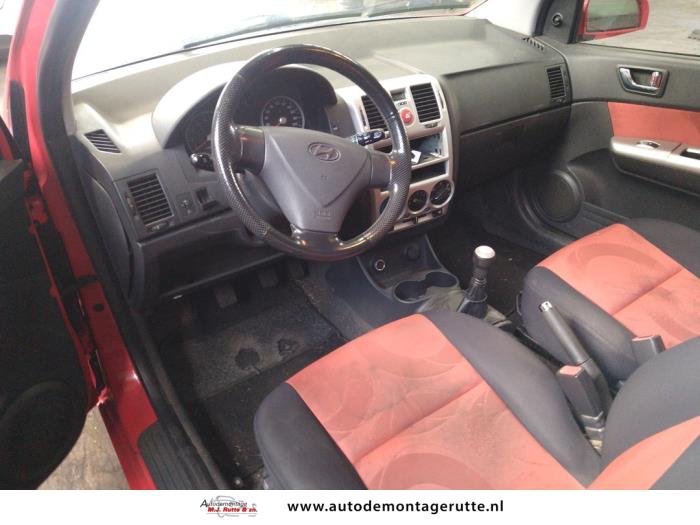 Hyundai Getz 1.1i 12V Sloopvoertuig (2006, Rood)