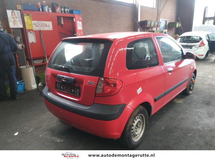 Hyundai Getz 1.1i 12V Sloopvoertuig (2006, Rood)