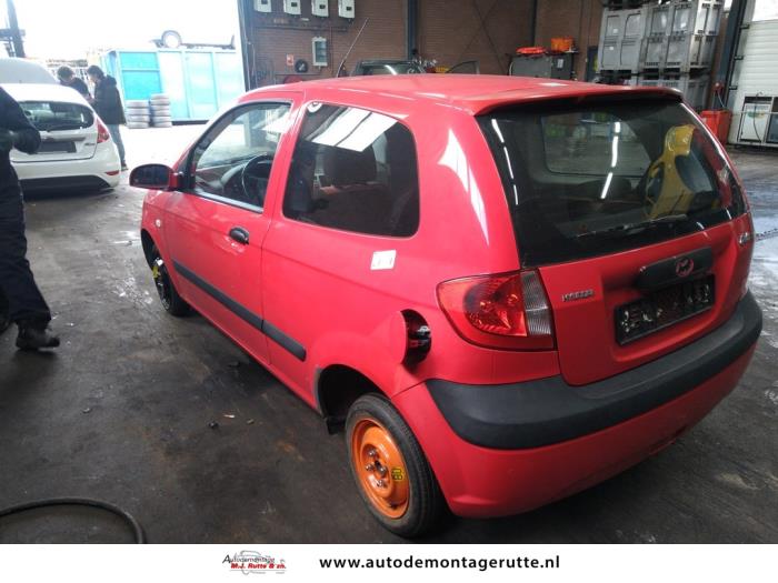 Hyundai Getz 1.1i 12V Sloopvoertuig (2006, Rood)