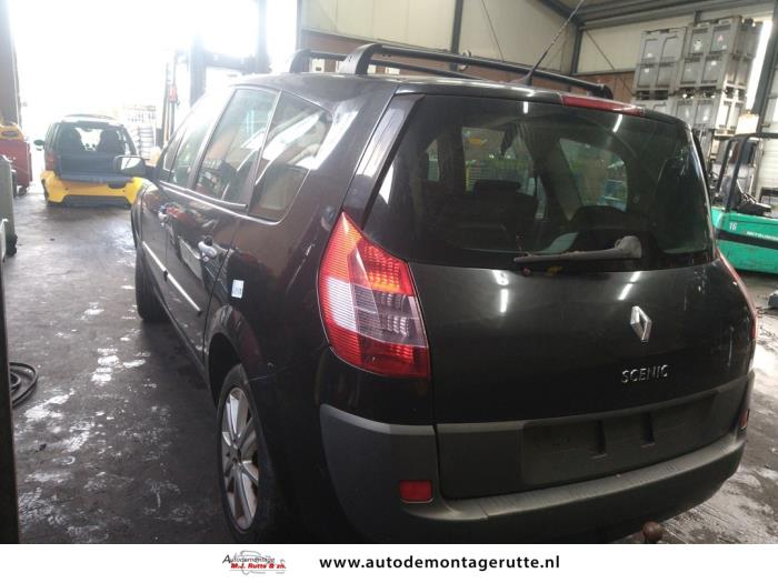 Renault Grand Scénic II 2.0 16V Sloopvoertuig (2004, Zwart)