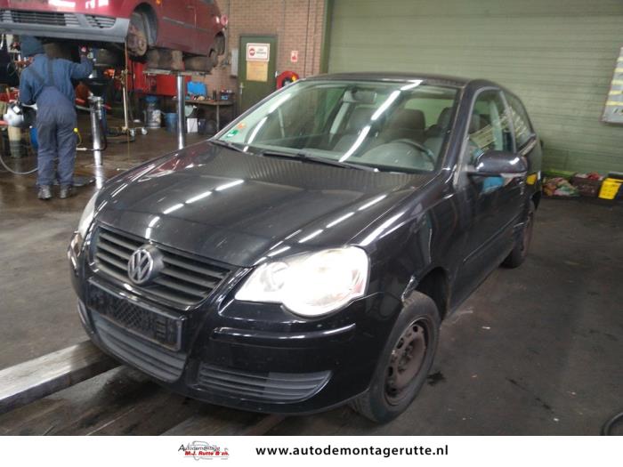 Volkswagen Polo (V108566)