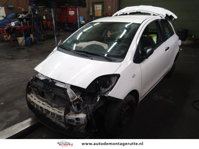 Toyota Yaris (V108668)