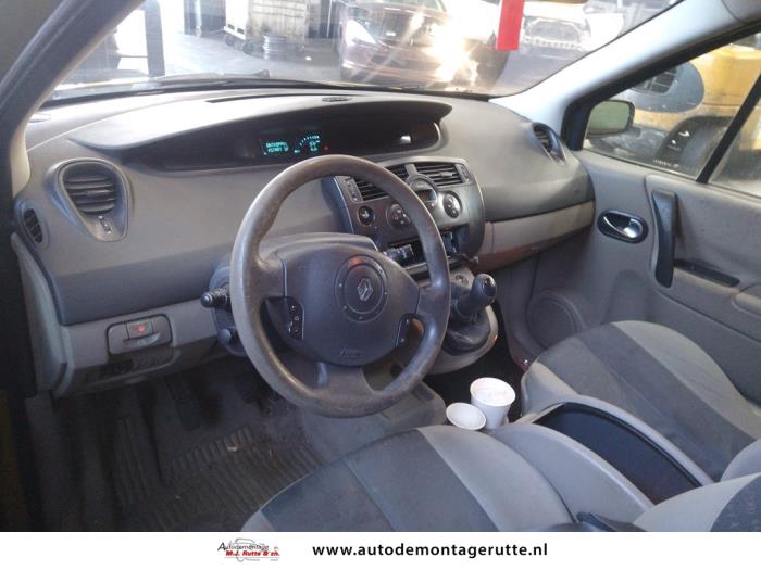 Renault Scénic II 1.6 16V Sloopvoertuig (2004, Geel)