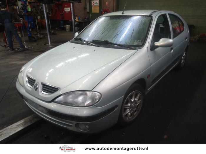 Renault Megane (V108729)