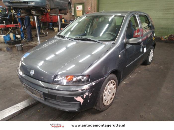 Fiat Punto (V108765)